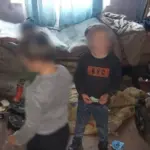 8 дітей жили без вікон, дверей та їжі, батько вбив…