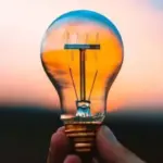 У трьох районах Київської області запроваджено аварійне відключення електроенергії: хто…