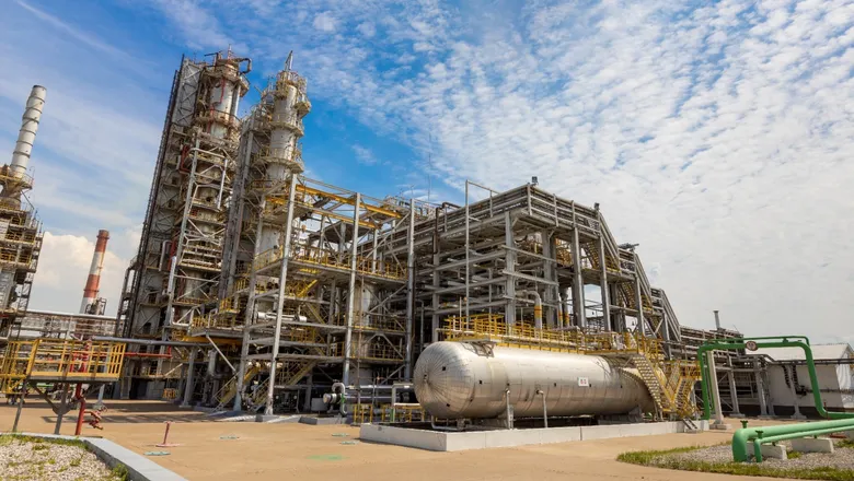 Дрони СБУ уразили нафтобазу в Башкортостані за 1400 км від України – джерело
