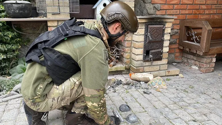 Надзвичайно небезпечні: у Кременчуці знайшли уламки ракети РФ, здатної нести касетні суббоєприпаси