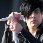 Педофіл і колишній фронтмен Lostprophets Ієн Воткінс помер у в'язниці…
