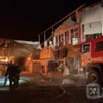 Двоє людей постраждали внаслідок нападу в Харкові: на місці нападу…