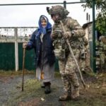 У ритмі «Ангелів»: як рятують мешканців зруйнованих сіл на Дніпропетровщині