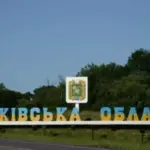 Чугуїв під масованим обстрілом: є пожежа, є поранена людина