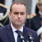 Прем'єр-міністр Франції подав у відставку. Він перебував на посаді менше…