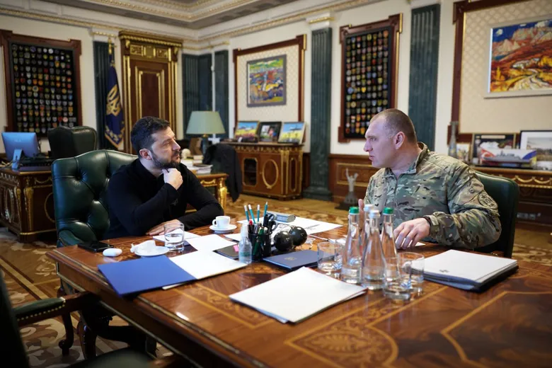 Ворог отримав наказ штурмувати за будь-яку ціну, а СБУ готує нові операції у РФ – Зеленський