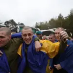 СБУ показала ексклюзивне відео обміну полоненими: 205 українців повернулися додому