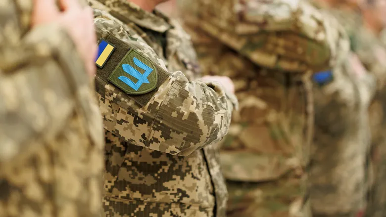 ТЦК: У Черкасах помер військовозобов’язаний у черзі на ВЛК, він випав з автобуса і вдарився головою