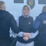 Учасника злочинної організації, що займалася виробництвом та розповсюдженням наркотиків, екстрадували…