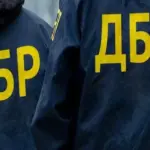 Суд конфіскує у колишнього керівника Харківського ЦВК розкішний автомобіль –…