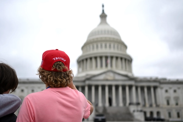 Освещение Капитолийского холма