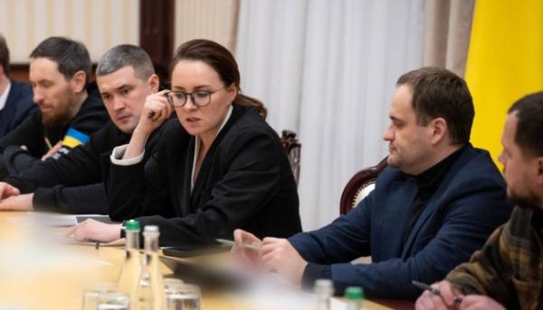 Голова уряду скликала зустріч з питань забезпечення стійкості енергетики.