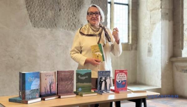 Людмила Охрименко, авторка, презентувала свої твори українській спільноті в Празі