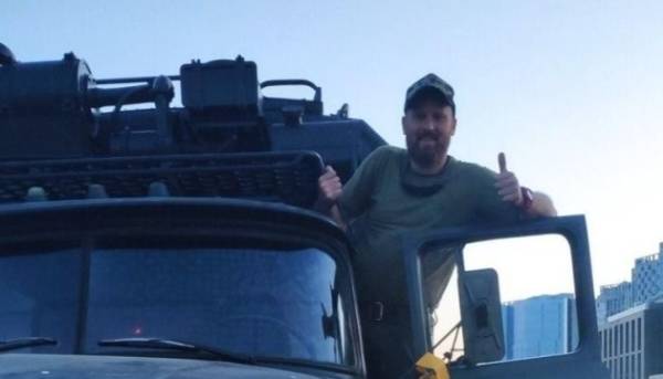 Вшановуючи бійця “Азову” Олександра Дроздова