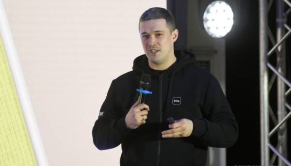 Федоров повідомив про старт “проривного проєкту” Mission control для безпілотників та артилерії.