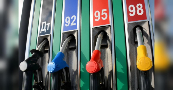 Обдирають українців та збагачуються: АЗС збувають бензин за завищеною вартістю.