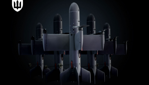 Десантники демонструють захист логістики дронами-ловцями на Покровському відтинку.