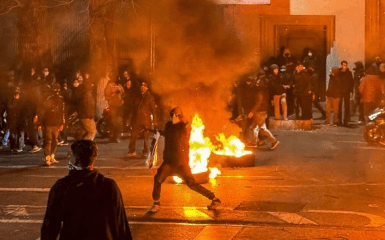 Іран: демонстрації, понад 3000 жертв, за даними правозахисних організацій.