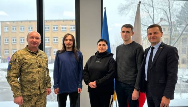 Сьомий загін волонтерів Українського легіону уклав угоди з армією в Любліні.