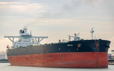 Розвідка розкрила свіжі відомості про судна тіньового нафтового флоту Росії, Ірану та…