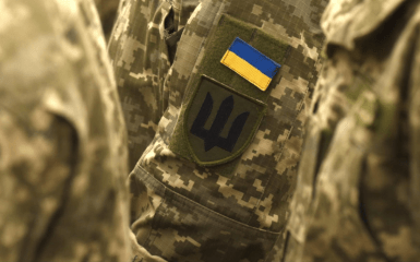 Росія розповсюджує свіжу партію неправдивих ШІ-роликів з “українськими вояками”