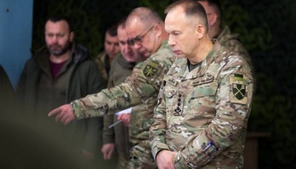 Командувачі на передовій зустрілися з Сирським.