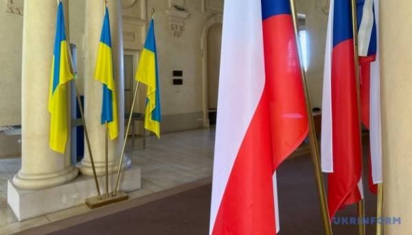 Українцям ускладнять довготривале перебування в Чехії.