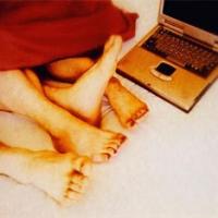 Комп'ютер замінив американцям дружин та коханок