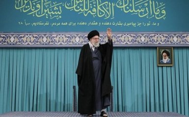 Труп іранського очільника Хаменеї виявили серед уламків його&hellip;