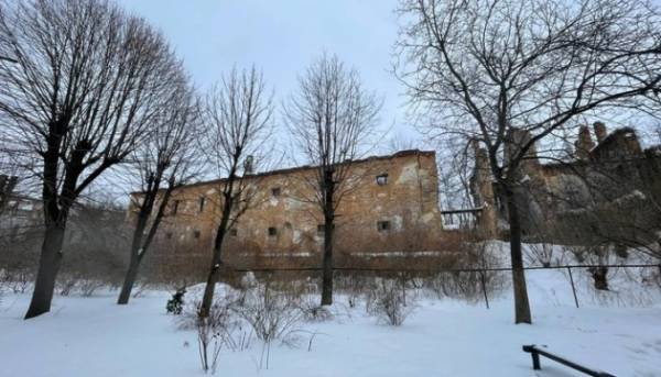 Житомир: Єзуїтські келії знову у власності держави.