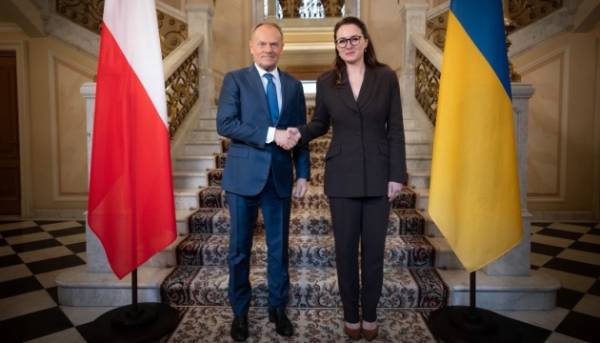 Свириденко обговорила з Туском подальшу військову підтримку України.