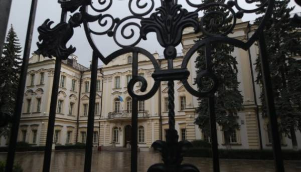 Суд вищої інстанції роз’яснив вердикт стосовно заснування Воїнського цвинтаря на охоронюваних територіях.