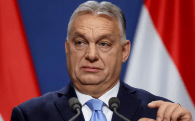 “Розгортаємо армію”. Орбан поклав провину на Україну за плани завдати шкоди енергетичній&hellip;