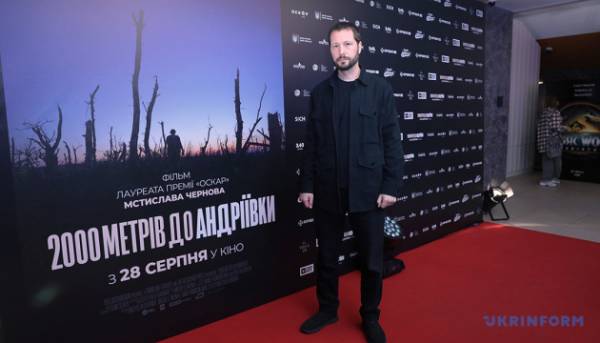 Американська гільдія кіносценаристів вшанувала Мстислава Чернова нагородою імені Пола Селвіна.