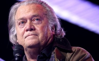 Колишній радник Трампа прагнув зняти Папу Франциска з посади.