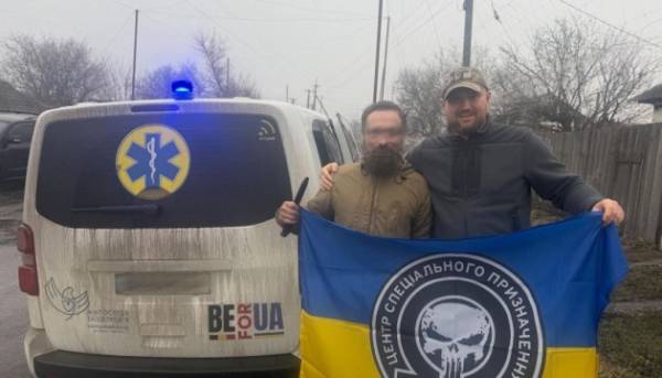 Нацгвардійці-спецназівці визволили полоненого воїна з ворожого тилу.