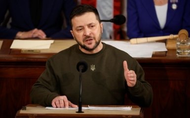 Зеленський вчергове відмовився вести перемовини з Путіним в столиці Росії.