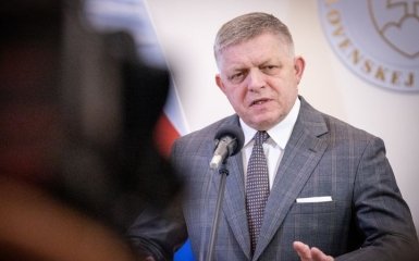 Фіцо страхає Україну словацьким вето на позику від Євросоюзу