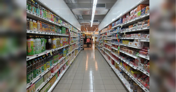 І пальне, і крупи по сотні: прогнози експерта щодо цін для українців