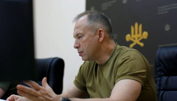 Сирський: У 2024 Збройні Сили України акцентуватимуть на стратегічній захисті та зустрічних атаках на вразливих ділянках.