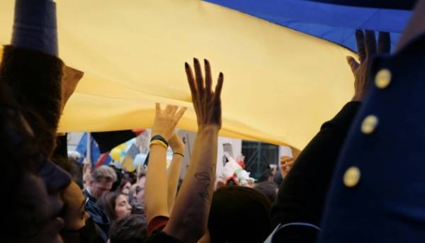 Згода на мир: половина українців за референдум