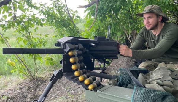 Оповідь про один “Золотий хрест”: вивезення на “фронтовому візку”