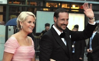 Епштейн: Норвезька принцеса стверджує про введення в оману.