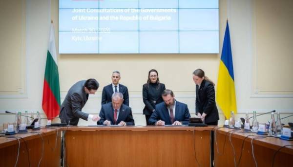 Україна і Болгарія домовилися про підтримку української мови в болгарських навчальних закладах.