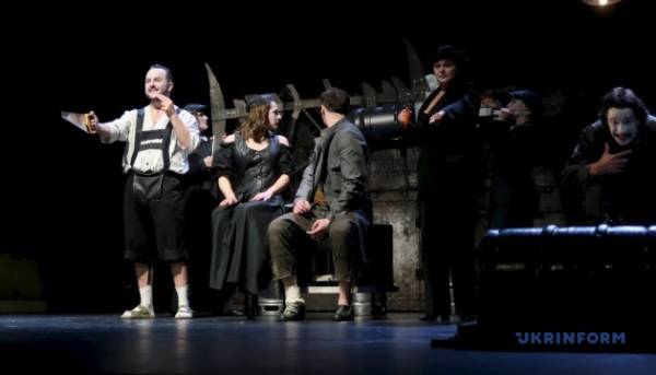 Празький фестиваль українства: аншлаг та донати для воїнів