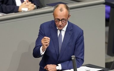 Мерц вимагає від ЄС негайно розморозити 90 мільярдів євро допомоги Україні.