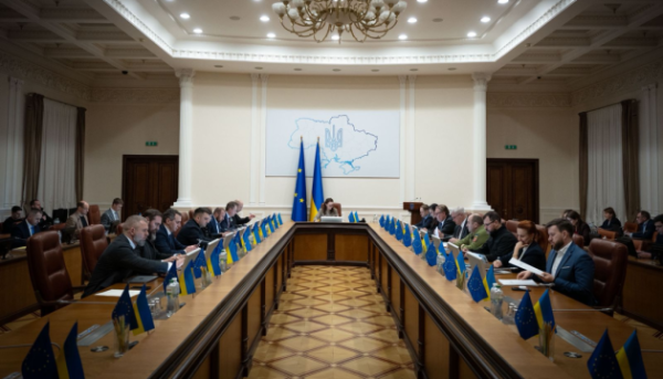 Уряд постановив: стипендії для студентів, незалежно від типу власності університетів.