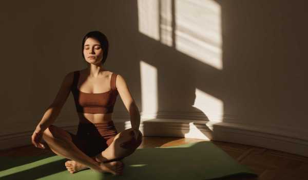 Від тривоги та хворої спини: викладач йоги – про гнучкість тіла та розуму