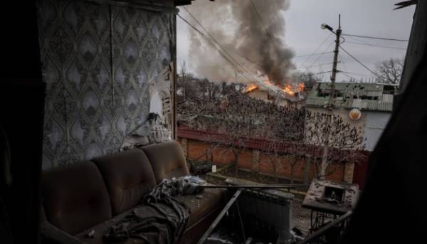 РФ нищить Костянтинівку: ворог рівняє із землею район за районом.