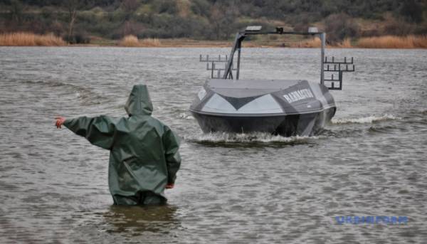 Barracuda Дрон-човен: Разом із Розумом Машини